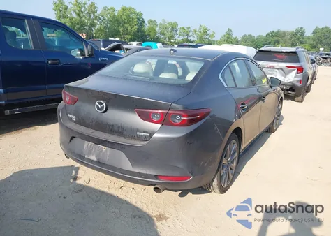 2019 Mazda Mazda3 Premium Package z USA, uszkodzony, nr VIN JM1BPBEM6K1133340
